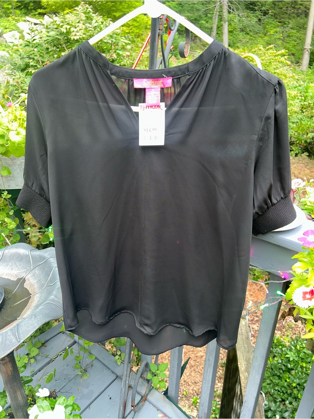 Catherine Black Short Sleeve V-Neck Blouse NWT small